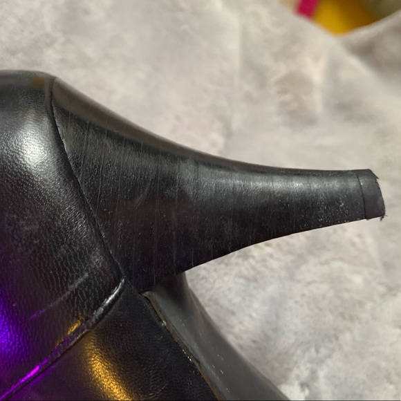 Size 6.5 NINE WEST leather heeled boots 🖤 - Picture 5 of 5